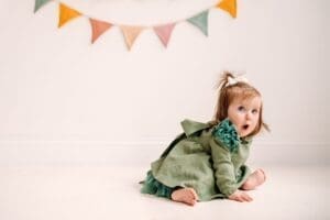 nh-one-year-photo-session-cake-smash-7-f5bbfb0b-1500