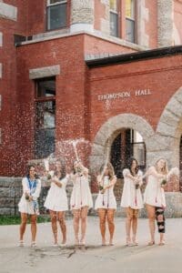 unh-17-0c473c51-1000